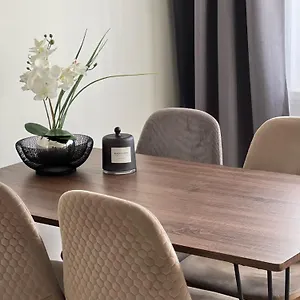 Modernes 2-zimmer-apartment, Nähe Der Neuen Leipziger Messe, Ideal Für Vier Personen Apartment